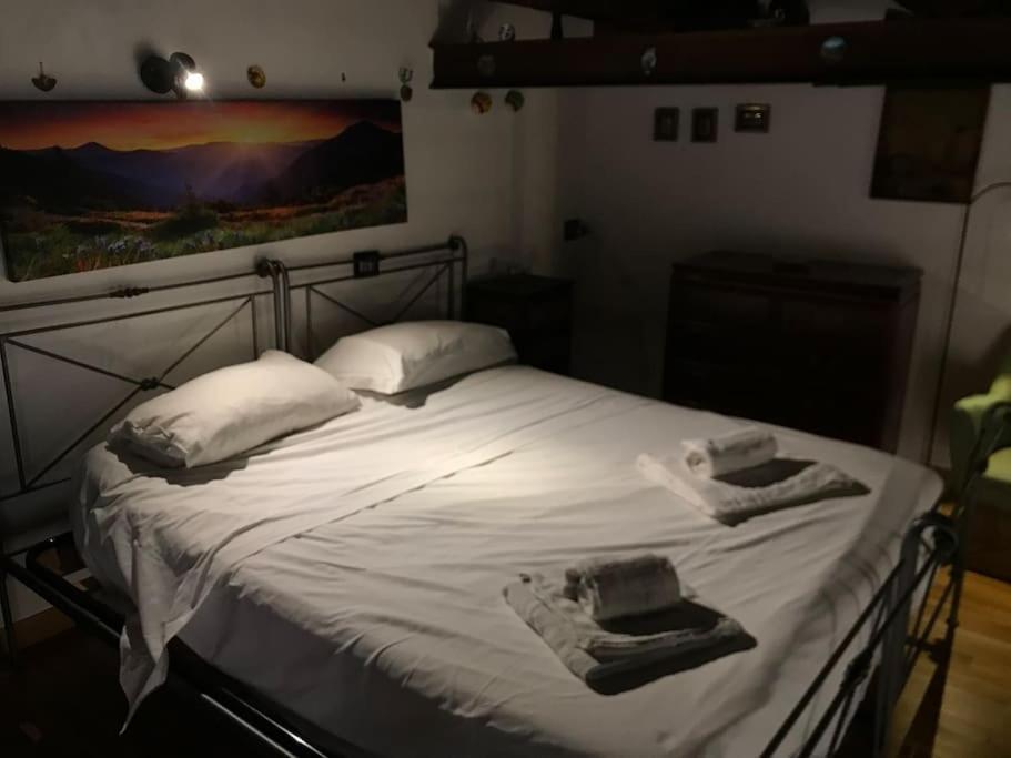 Casa Vacanza Trinita Napoli Bagian luar foto